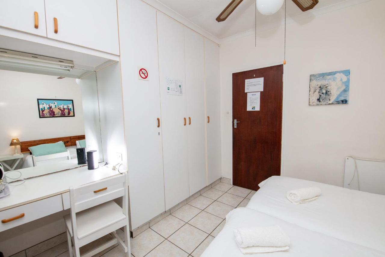 Nothando Backpackers Lodge Плетенбърг Бей Екстериор снимка